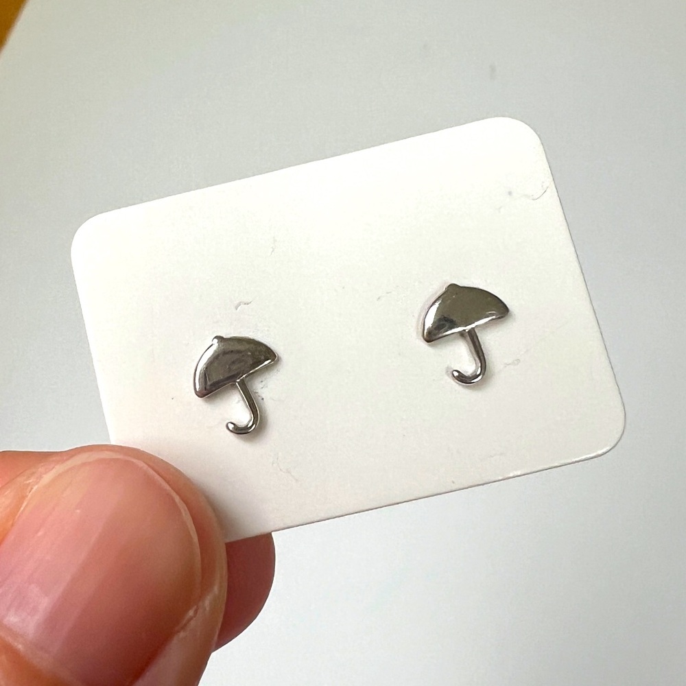 Sterling Silver Mini Umbrella Stud Earring